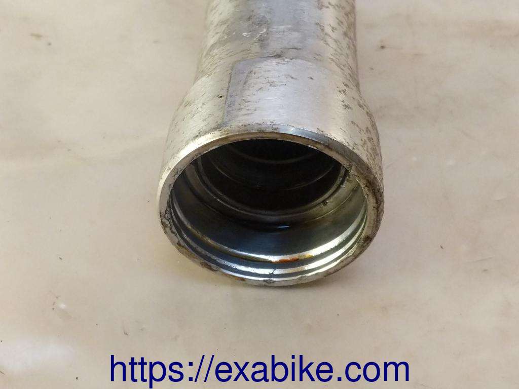 lower fork case, right Yamaha XV 535 Virago - photo 3
