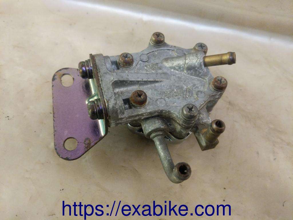 pompe à essence Yamaha XV 250 Virago - photo 2