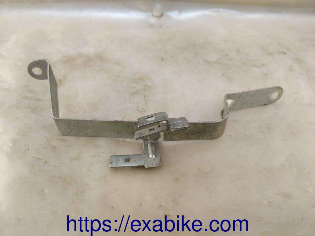 patte de fixation Honda Hornet 600 - photo 1