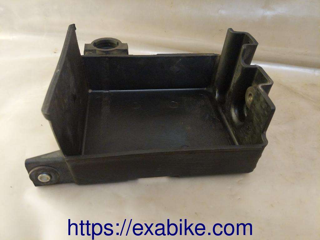 battery box Yamaha XJ 900 - photo 2