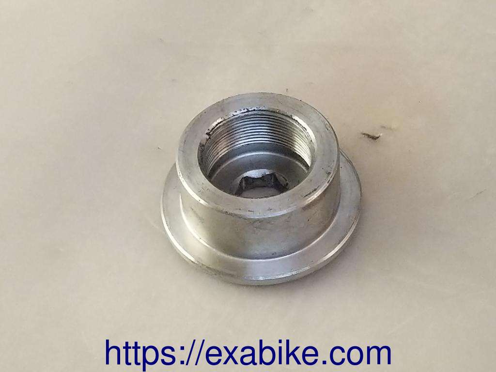 upper fork bracket nut Kawasaki ZZR 1100 - photo 2