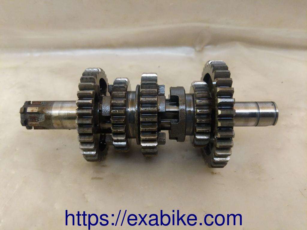 gearbox secondary shaft Yamaha XT 125 - photo 2