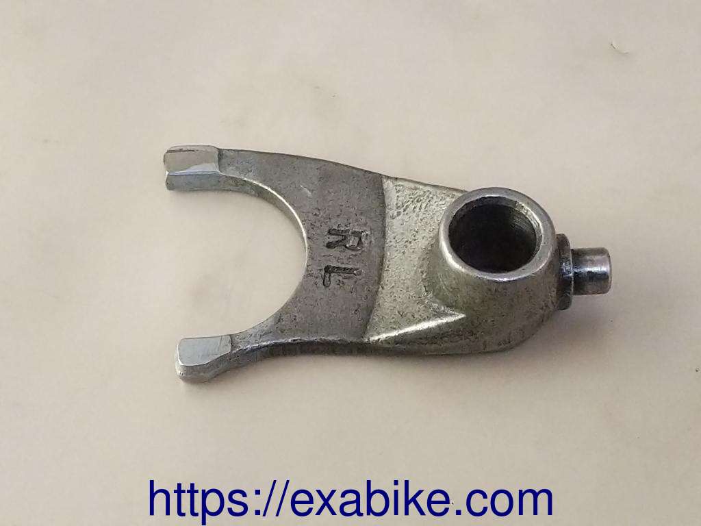 gearshift fork Sym 125 Wolf - photo 1