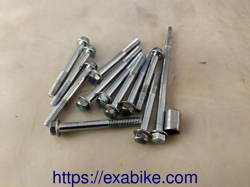 crankcase screws Sym 125 Wolf - photo 1