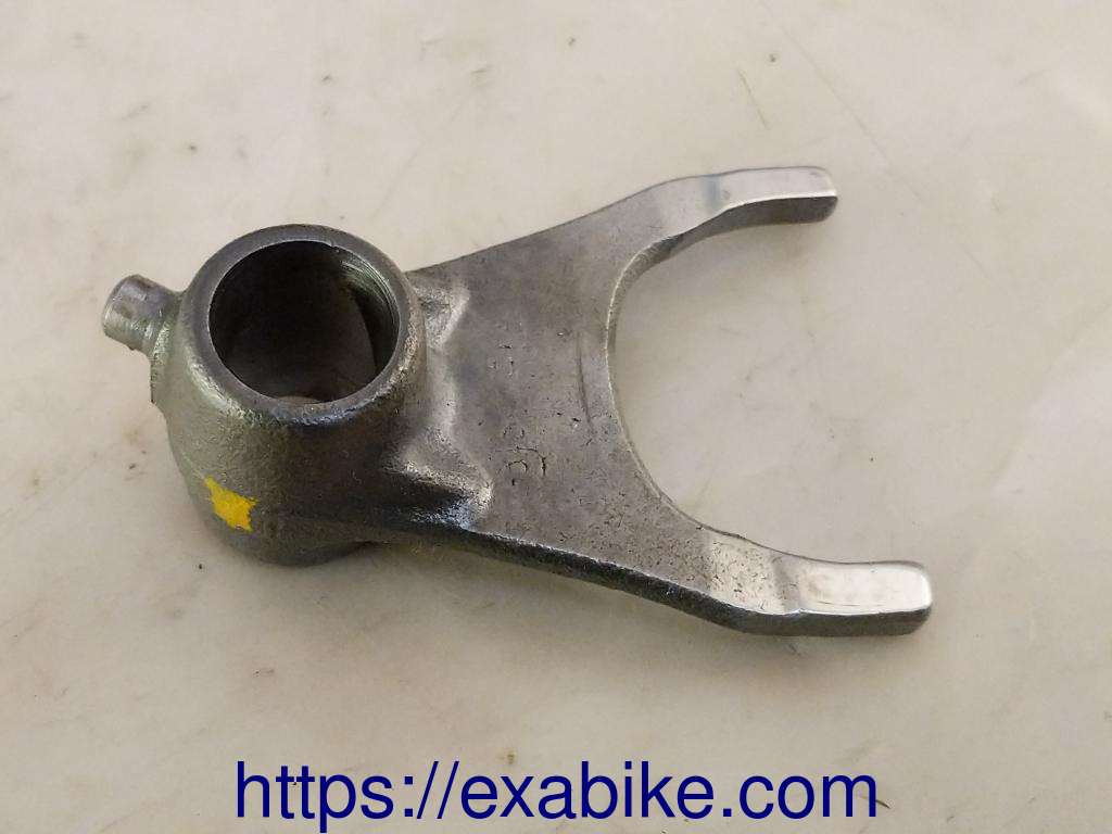 gearshift fork Suzuki GSXR 750 - photo 1