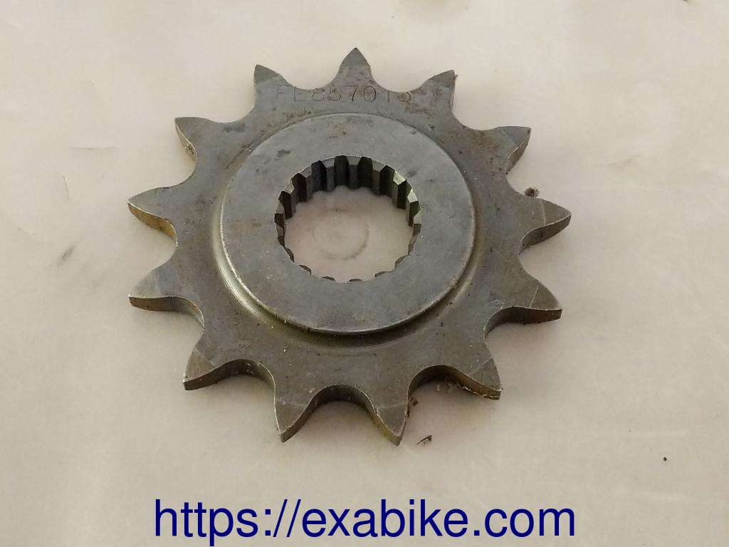 pignon de sortie de boite Honda CR 250 - photo 1