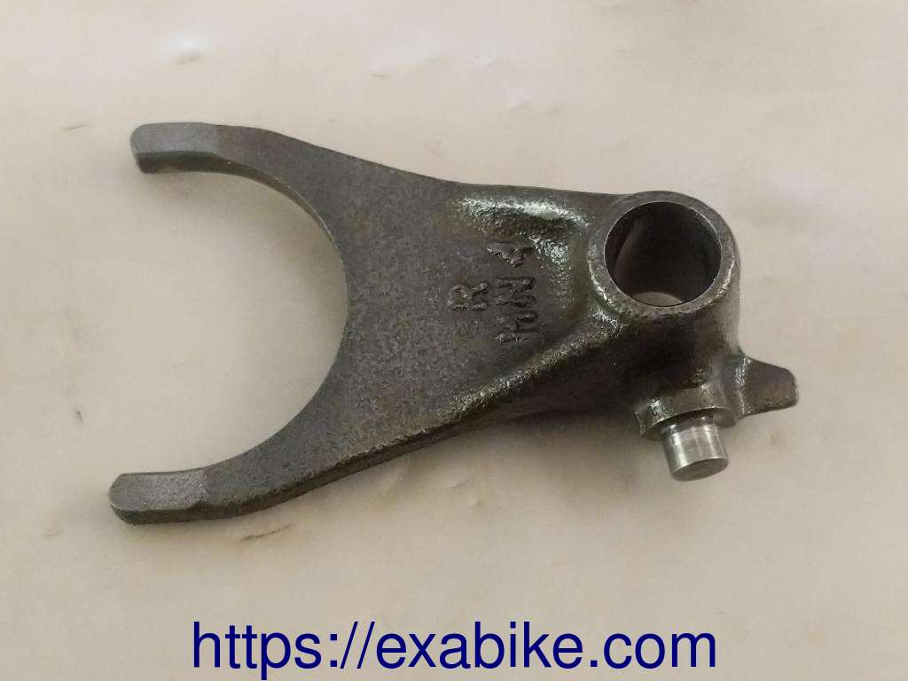 fourchette de boite droite Honda CBR 600 - photo 2
