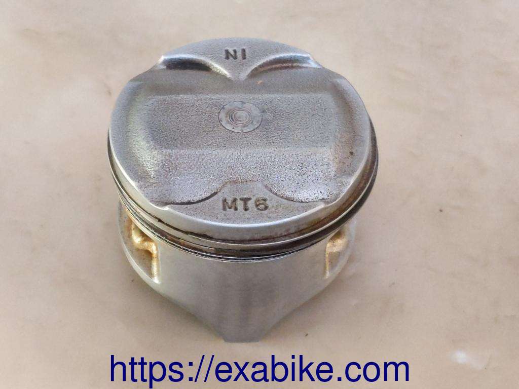 piston Honda CBR 600 - photo 1