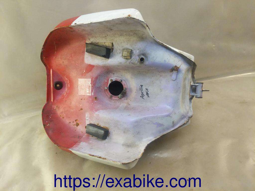 fuel tank Aprilia 125 AF1 - photo 7