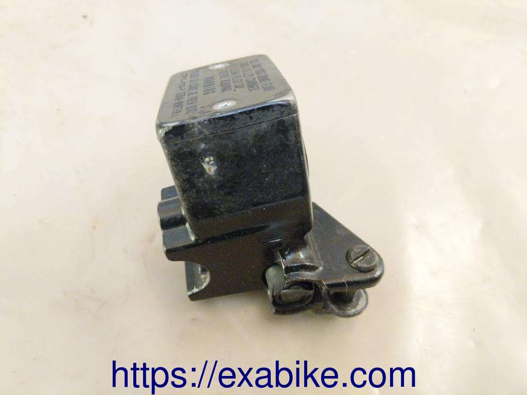 front master cylinder Suzuki GZ 250 Marauder - photo 3