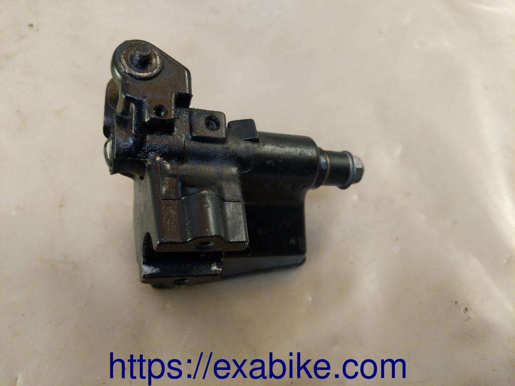 front master cylinder Suzuki GZ 250 Marauder - photo 4
