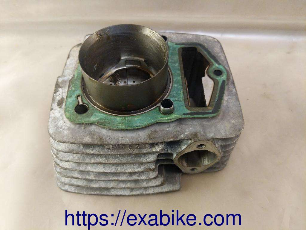 cylinder Honda XLR 125 - photo 3