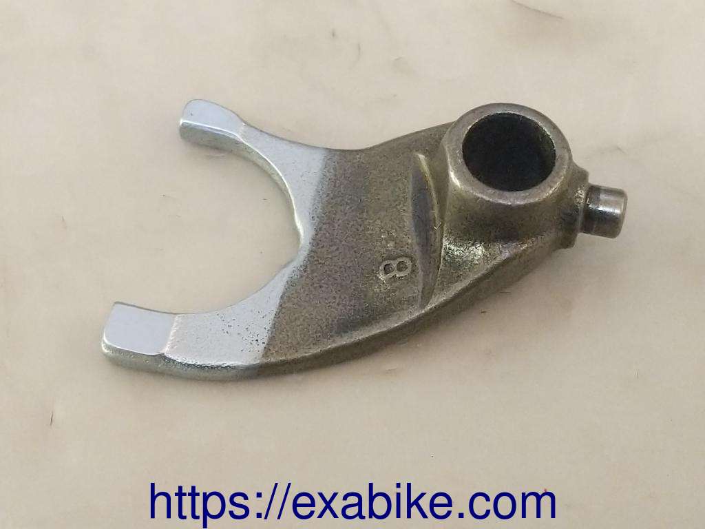 fourchette de boite Honda XLR 125 - photo 1