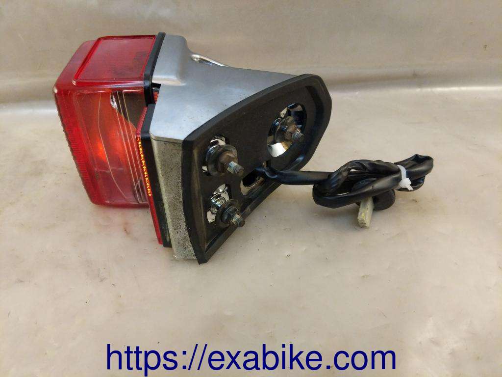 tail light Suzuki VL 125 Intruder  - photo 3