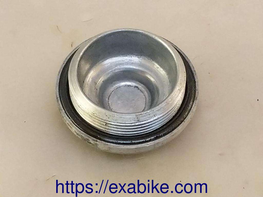engine cap Honda XLR 125 - photo 2