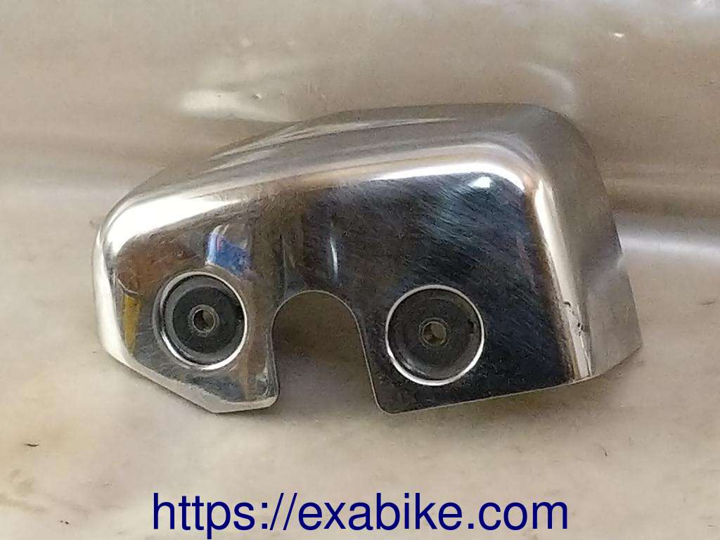 cylinder head cover Suzuki VL 125 Intruder  - photo 1