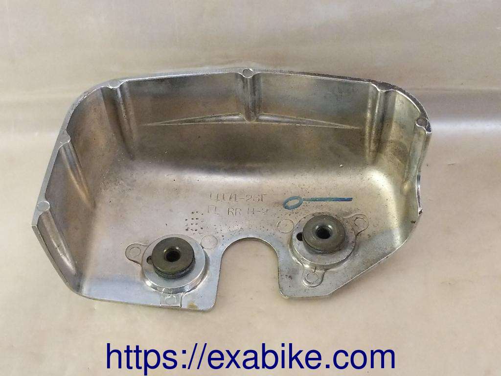 cylinder head cover Suzuki VL 125 Intruder  - photo 3