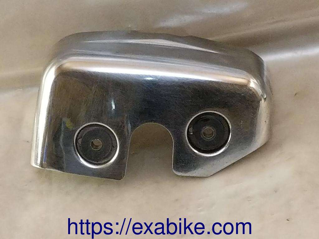 cylinder head cover Suzuki VL 125 Intruder  - photo 1