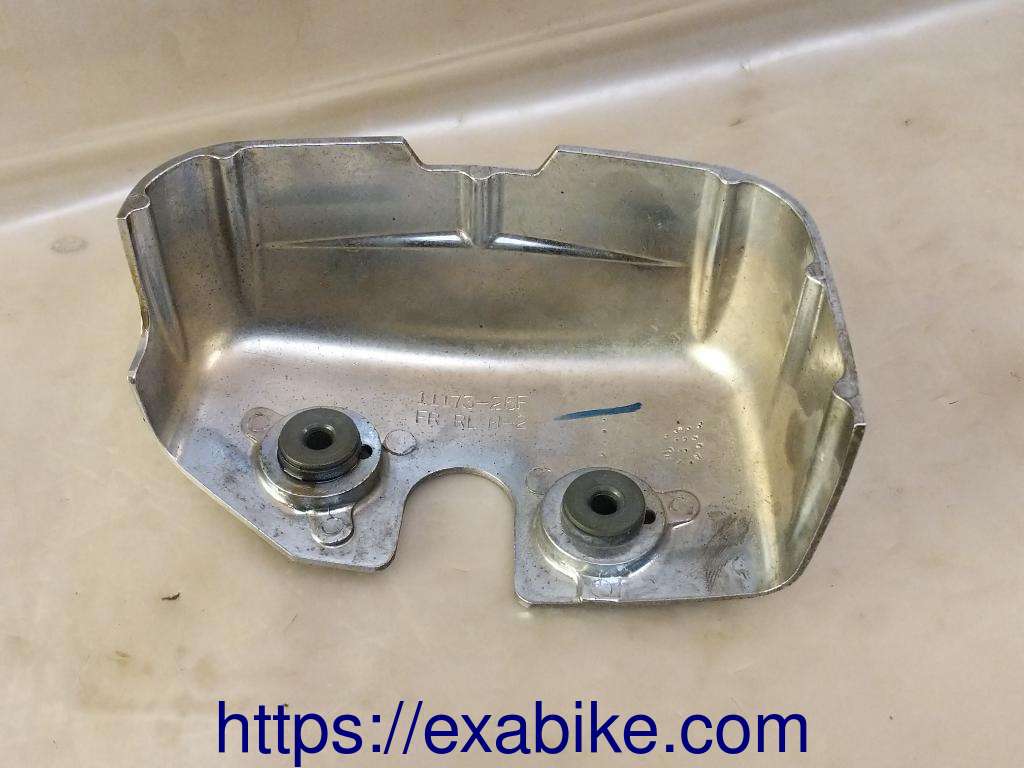 cylinder head cover Suzuki VL 125 Intruder  - photo 3