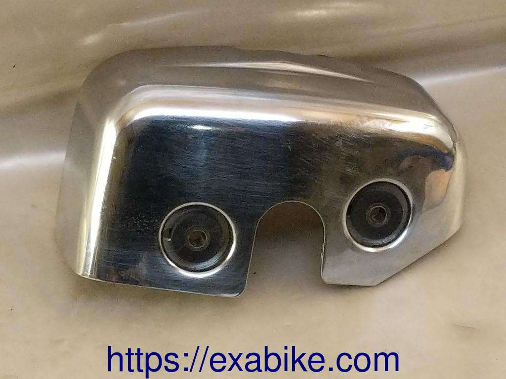 cylinder head cover Suzuki VL 125 Intruder  - photo 1