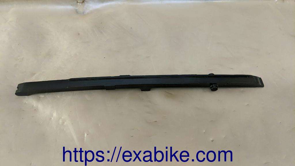 cam chain guid Suzuki VL 125 Intruder  - photo 1