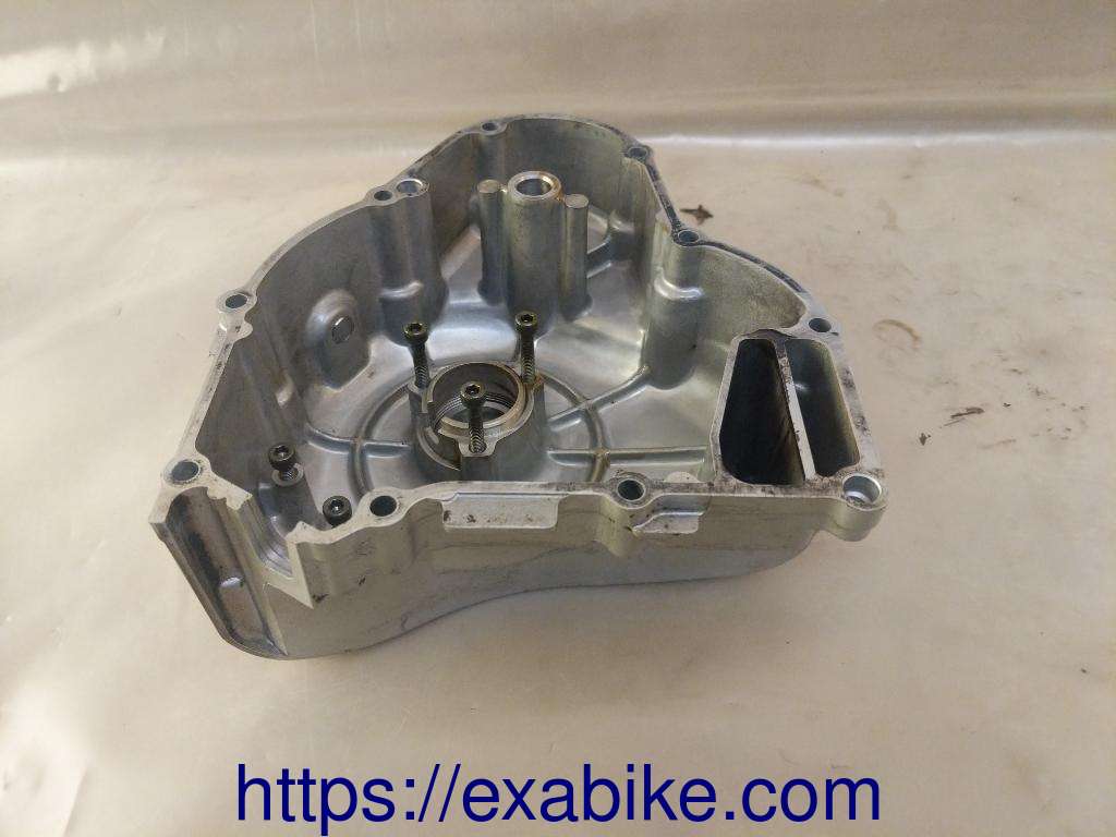 generator cover Suzuki VL 125 Intruder  - photo 4