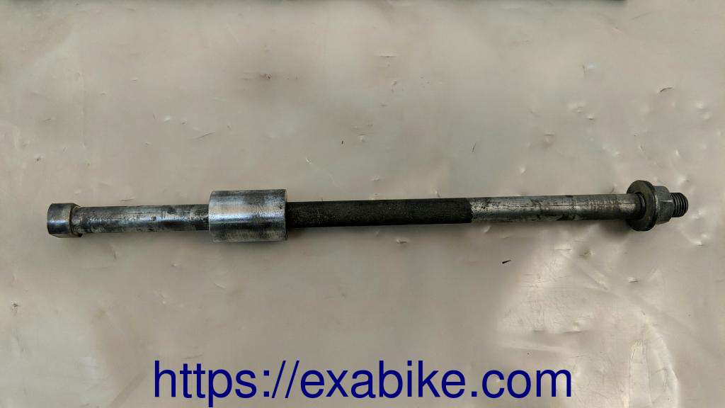 engine bolt Honda FSC 400 Silverwing - photo 1