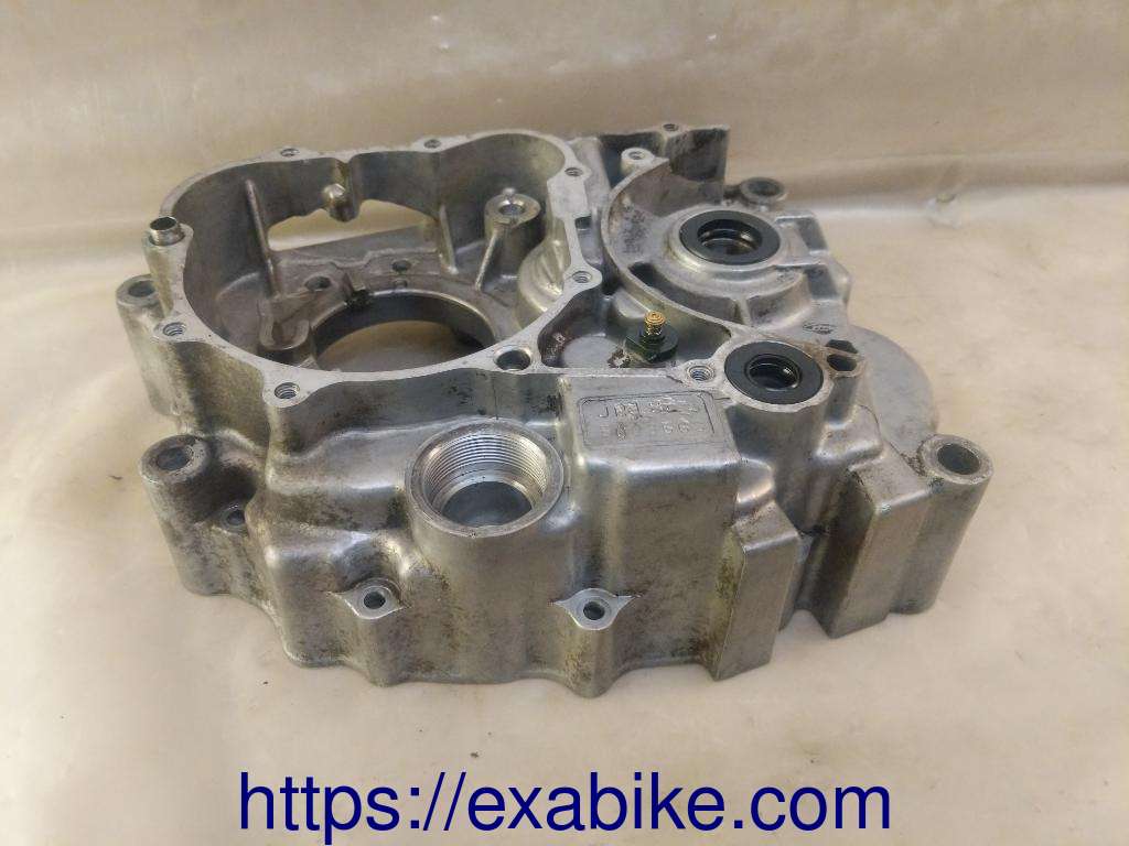 crankcase, left Honda CLR 125 City Fly - photo 2