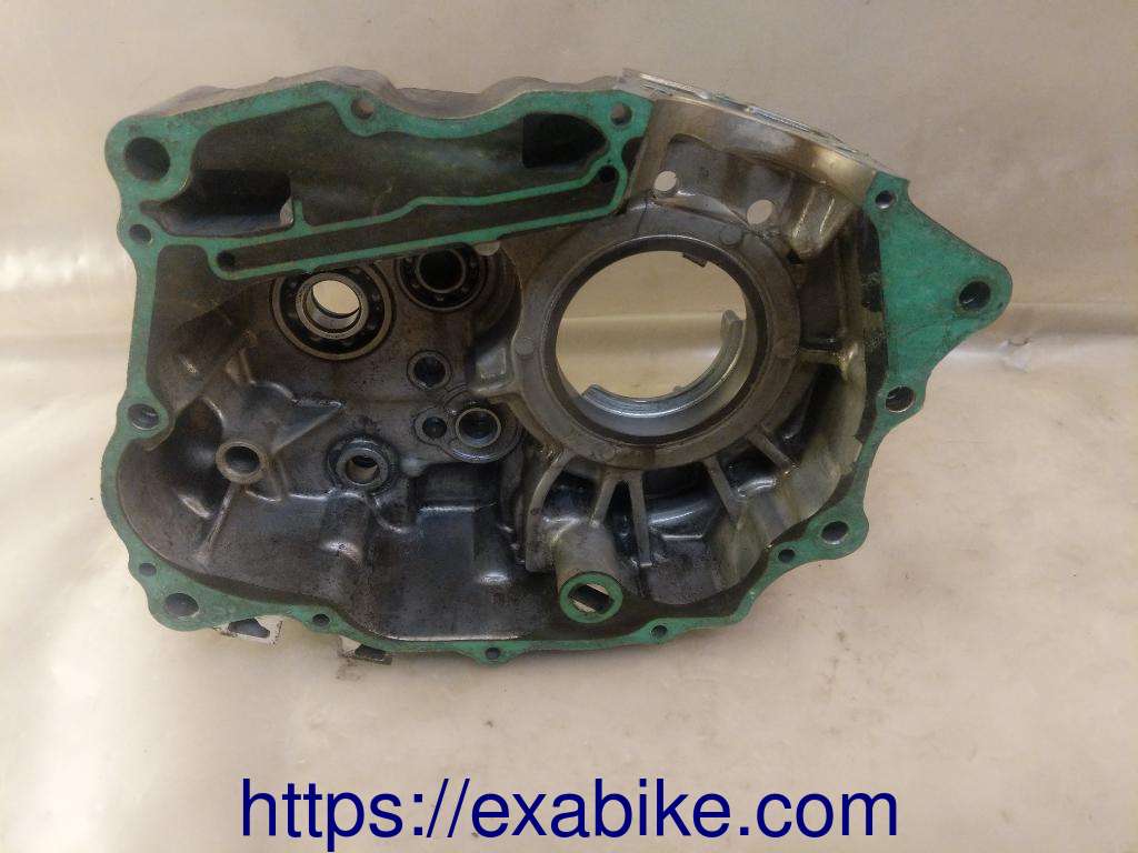 crankcase, left Honda CLR 125 City Fly - photo 4