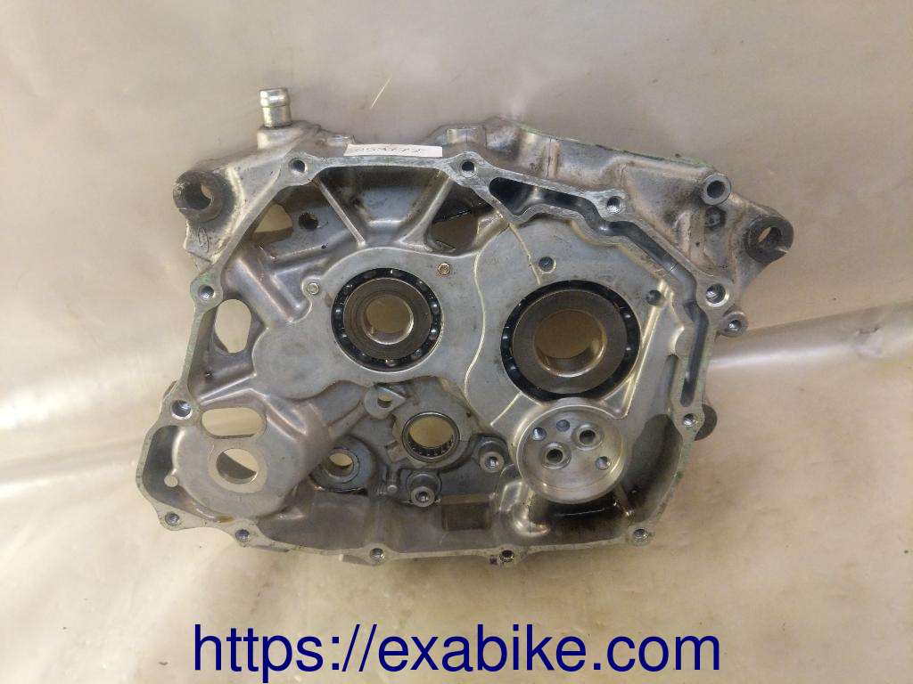 crankcase, right Honda XLR 125 - photo 1