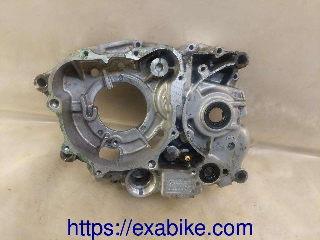 crankcase, left Honda XLR 125 - photo 1