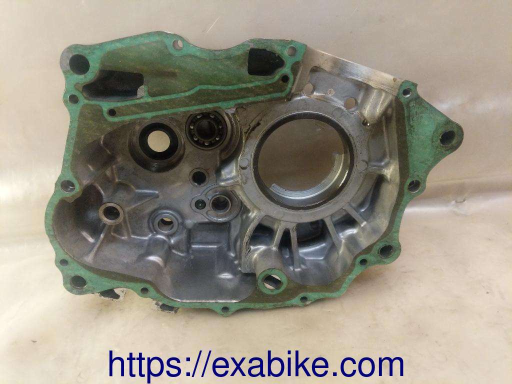 crankcase, left Honda XLR 125 - photo 4