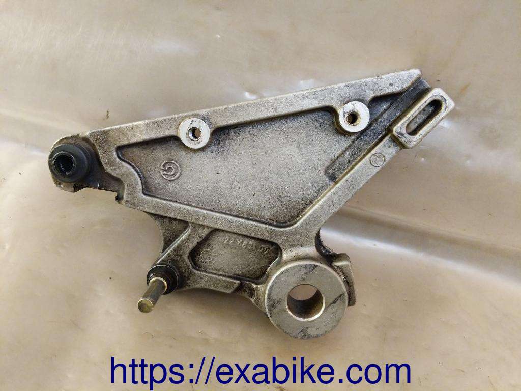 rear caliper bracket Honda CB 500 - photo 1