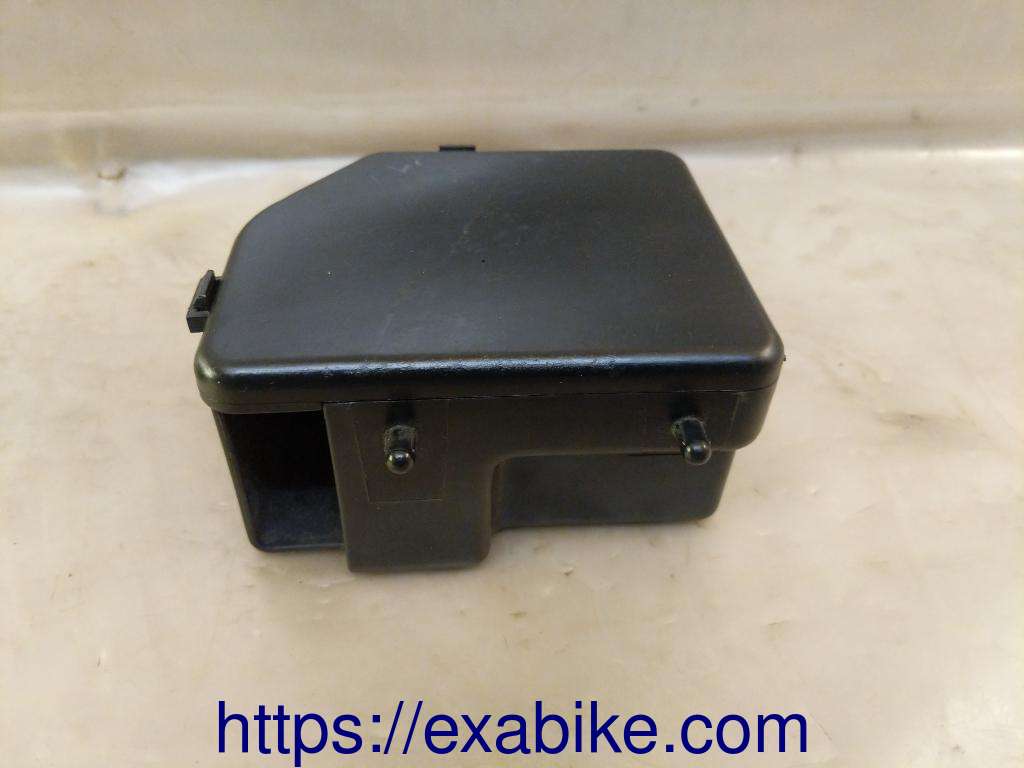 box Yamaha FZS 600 Fazer - photo 2