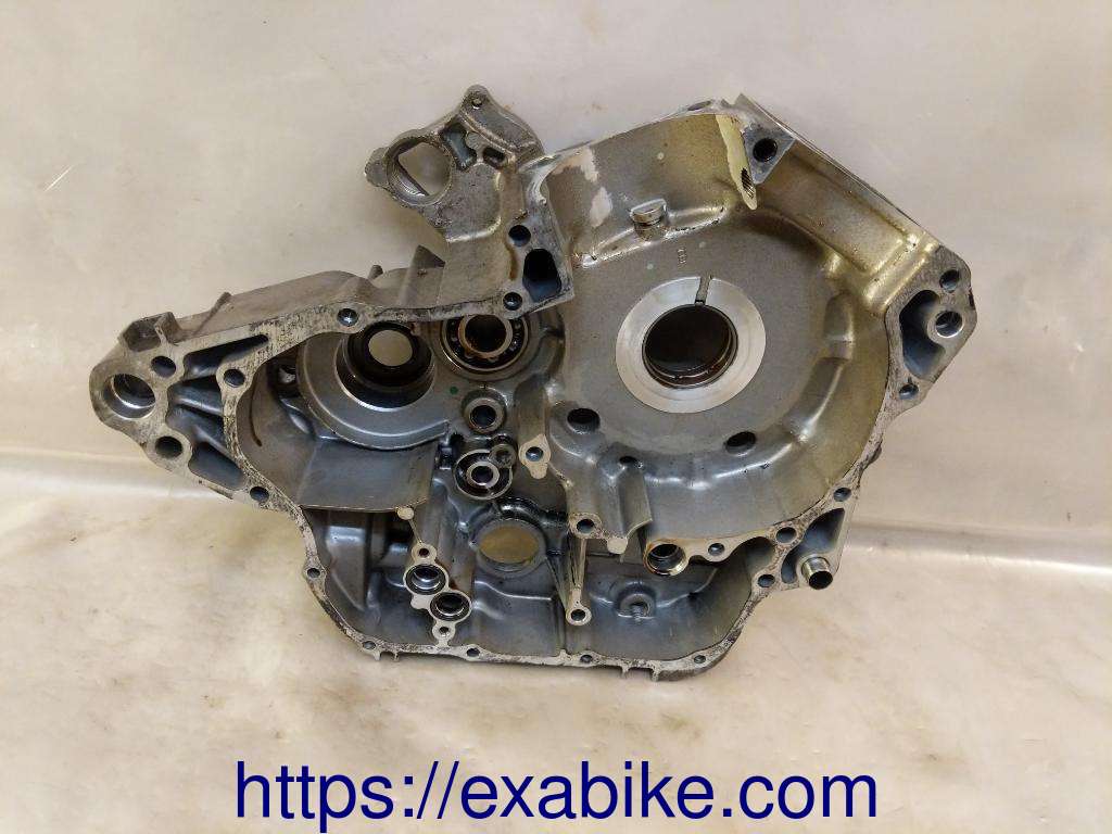 crankcase, left Honda Transalp 650 - photo 2