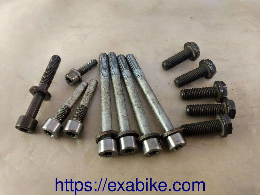engine screws BMW R1150R - photo 1