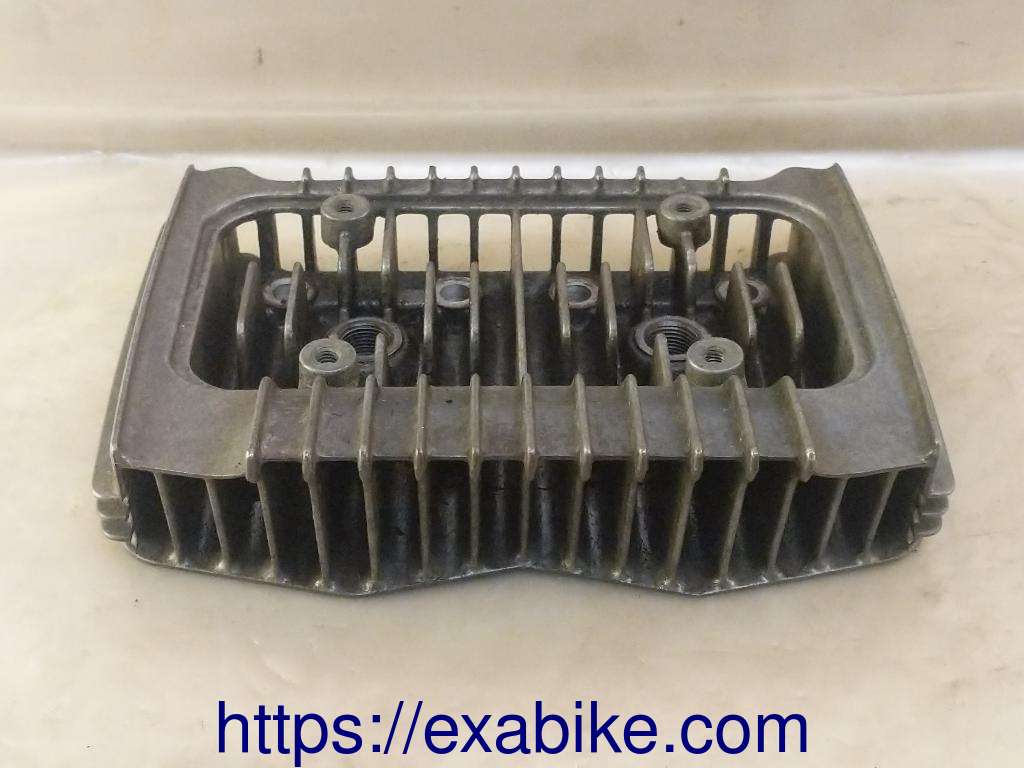 culasse Suzuki GT 125 - photo 3