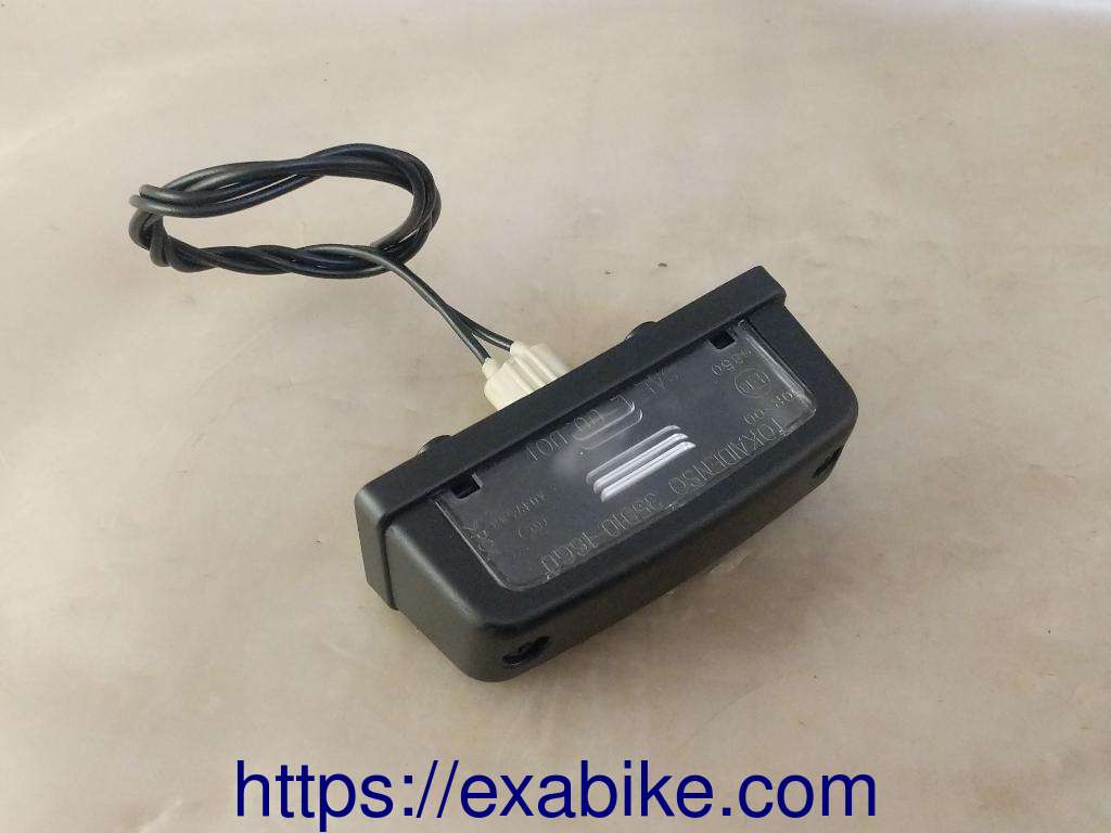 licence plate light Suzuki GSX-S 750 - photo 2