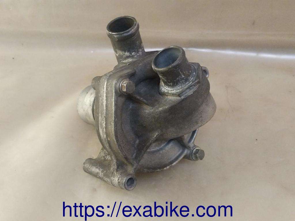water pump Honda VF1100C - photo 1