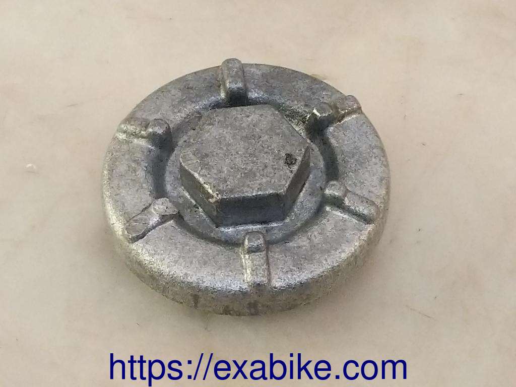 engine cap Yamaha XC 125 Cygnus - photo 1