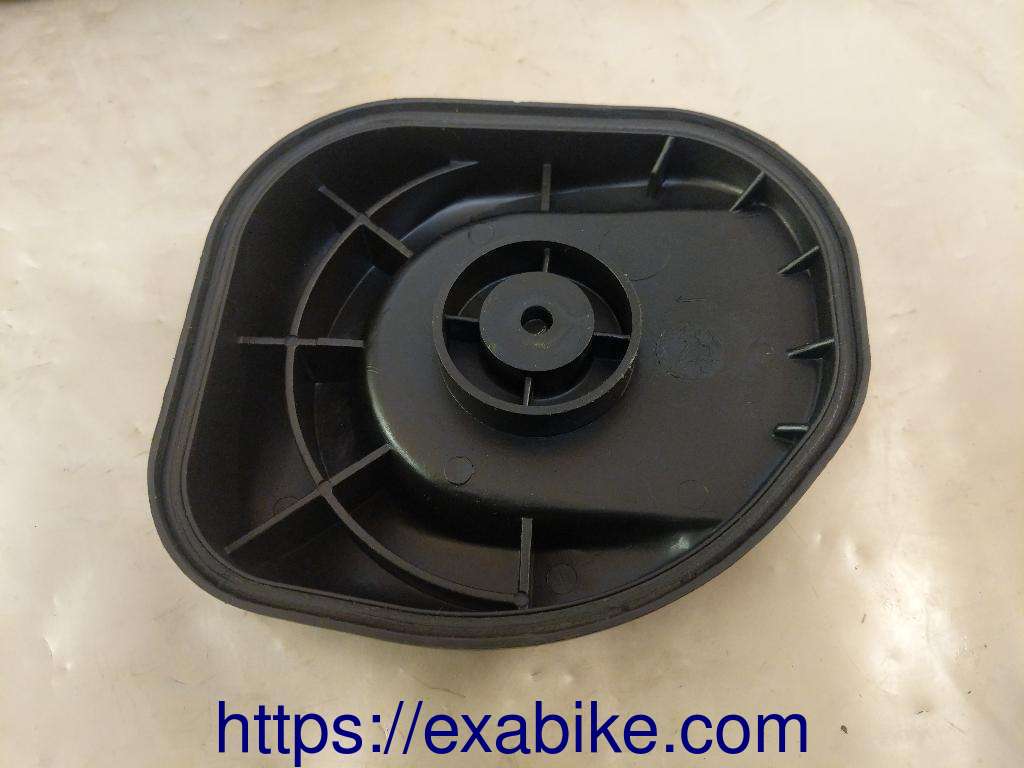 air cleaner box cover Yamaha XC 125 Cygnus - photo 2