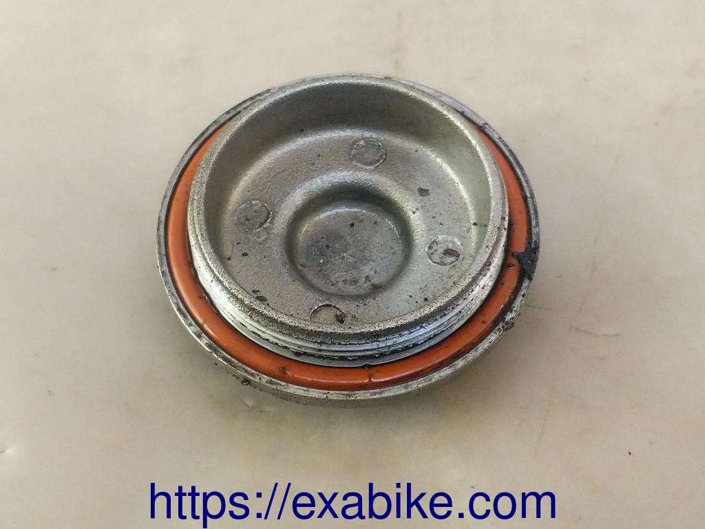 engine cap Yamaha XC 125 Cygnus - photo 2
