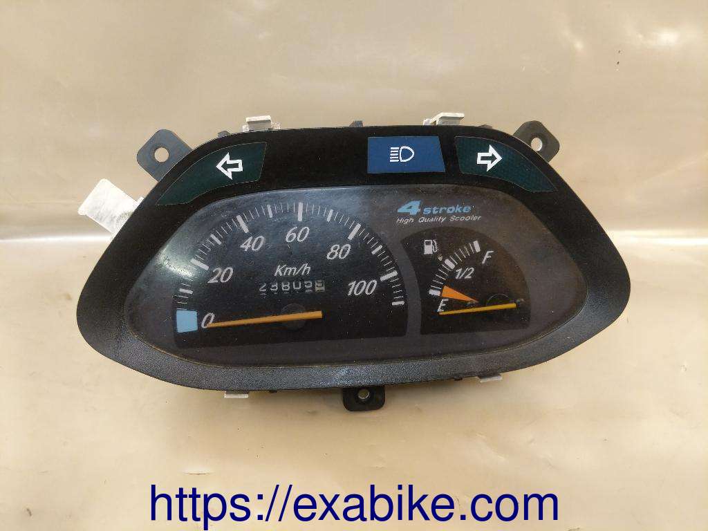 dashboard Yamaha XC 125 Cygnus - photo 1