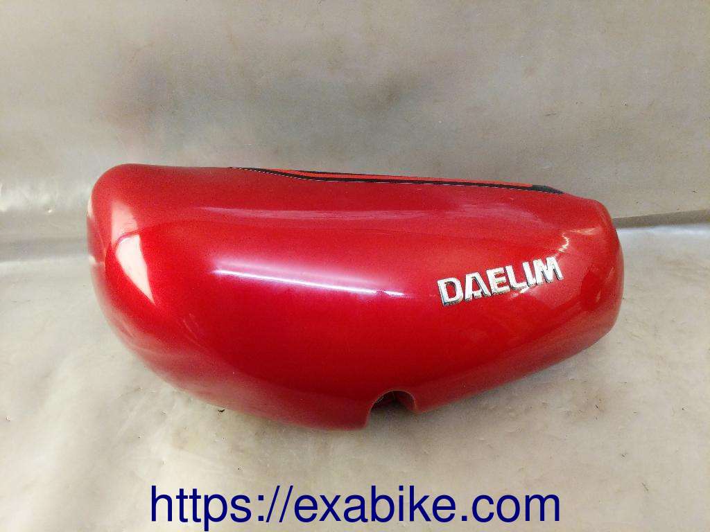 side cover, left Daelim VL125 Daystar - photo 1