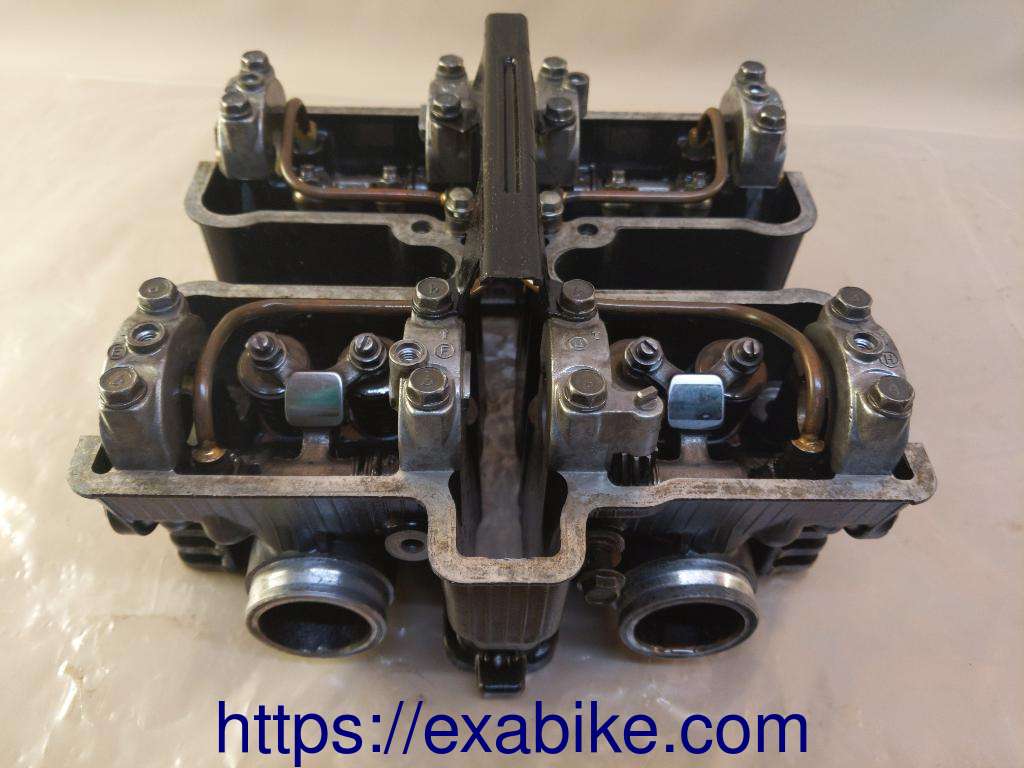 culasse Kawasaki LTD 454 - photo 1