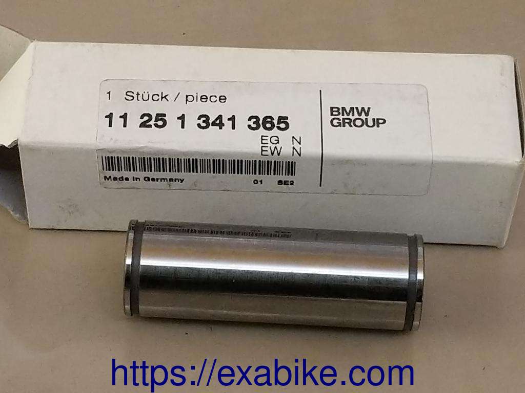 piston axle BMW R1150GS - photo 1