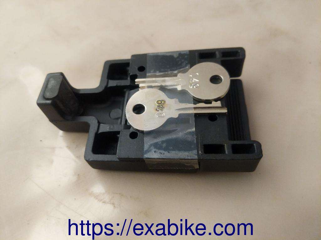 lock BMW K100RT - photo 2
