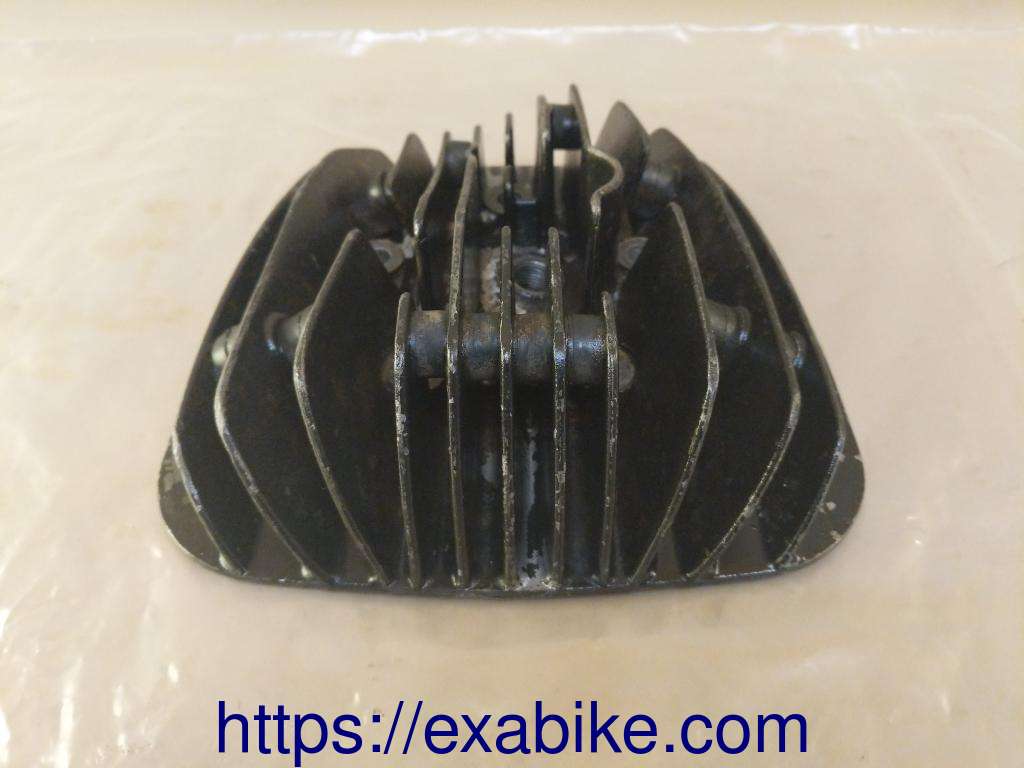cylinder head Yamaha YZ 250 - photo 2