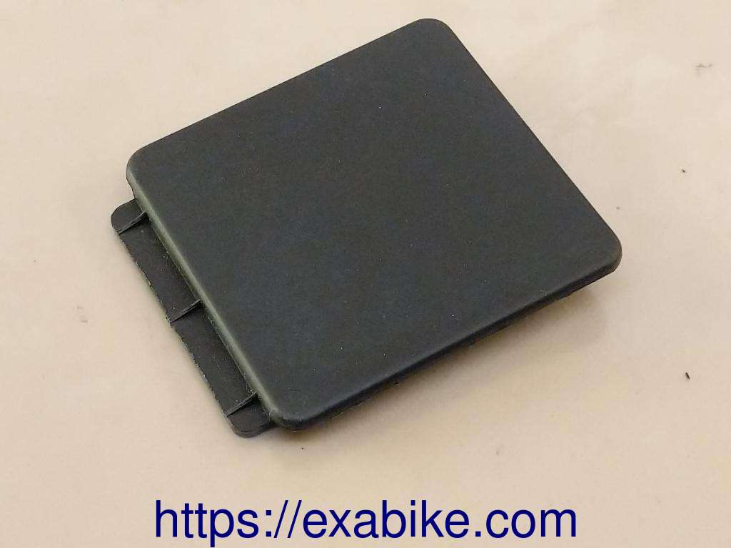 plastic element BMW 125 C1 - photo 1
