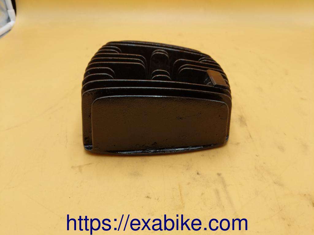 cylinder head Suzuki TM 125 - photo 3
